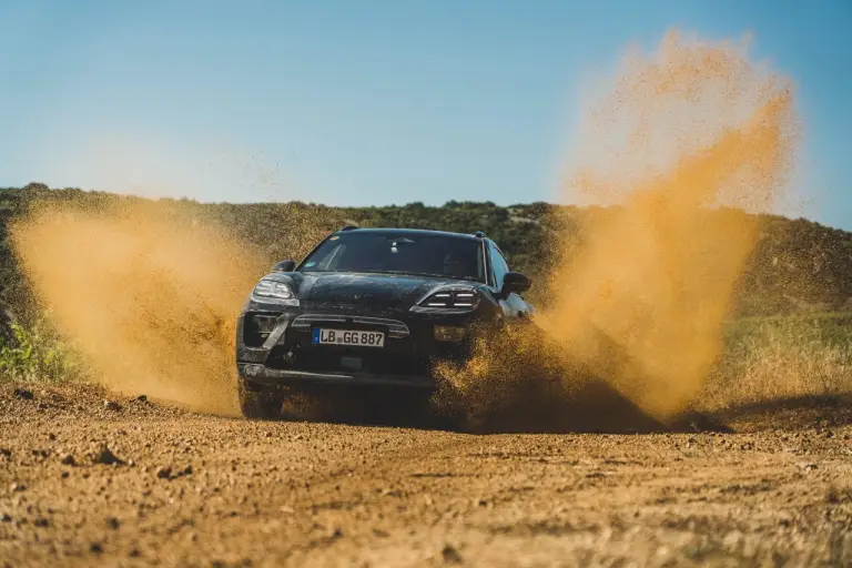 Porsche Macan EV - Ultimi test - 3