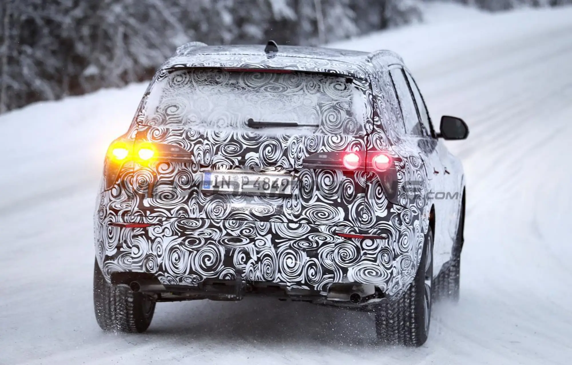 Misterioso SUV Audi - Foto spia 12-01-2024 - 13
