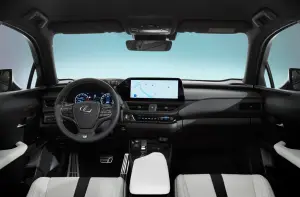Lexus UX 2024 - 16