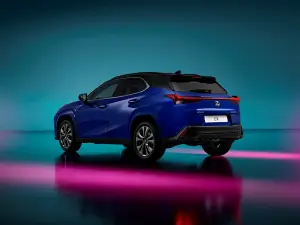 Lexus UX 2024 - 15