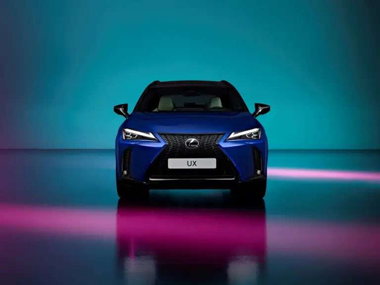 Lexus UX 2024 - 6
