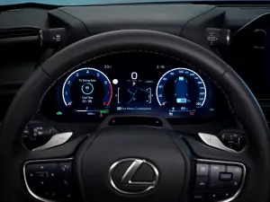 Lexus UX 2024