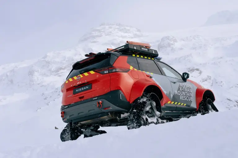 Nissan X-Trail Mountain Rescue - 3