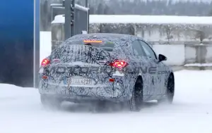 Mercedes-AMG EQA - Foto spia 19-01-2024 - 8