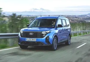 Ford Tourneo Courier 2024 - Foto ufficiali - 4