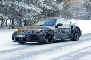 Porsche 911 Turbo - Foto spia 23-1-2024