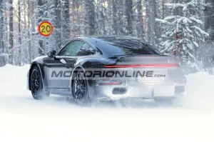 Porsche 911 Turbo - Foto spia 23-1-2024 - 7