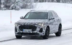 Audi Q5 2025 - Foto spia 23-01-2024 - 5