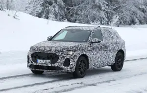 Audi Q5 2025 - Foto spia 23-01-2024 - 9