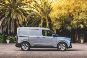 Ford Transit Courier 2024