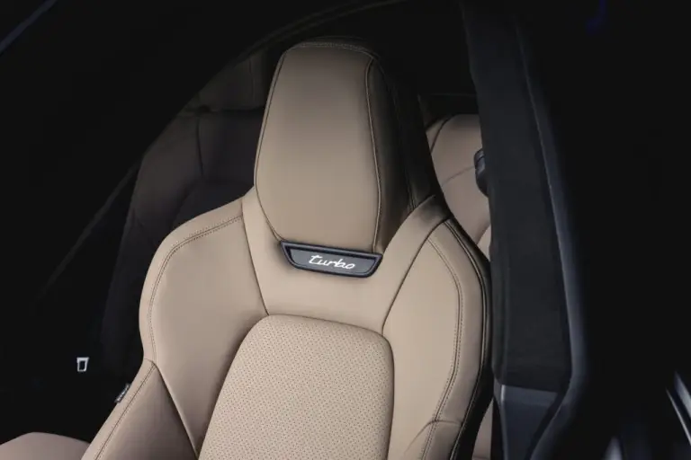 Porsche Macan 2024 - 26