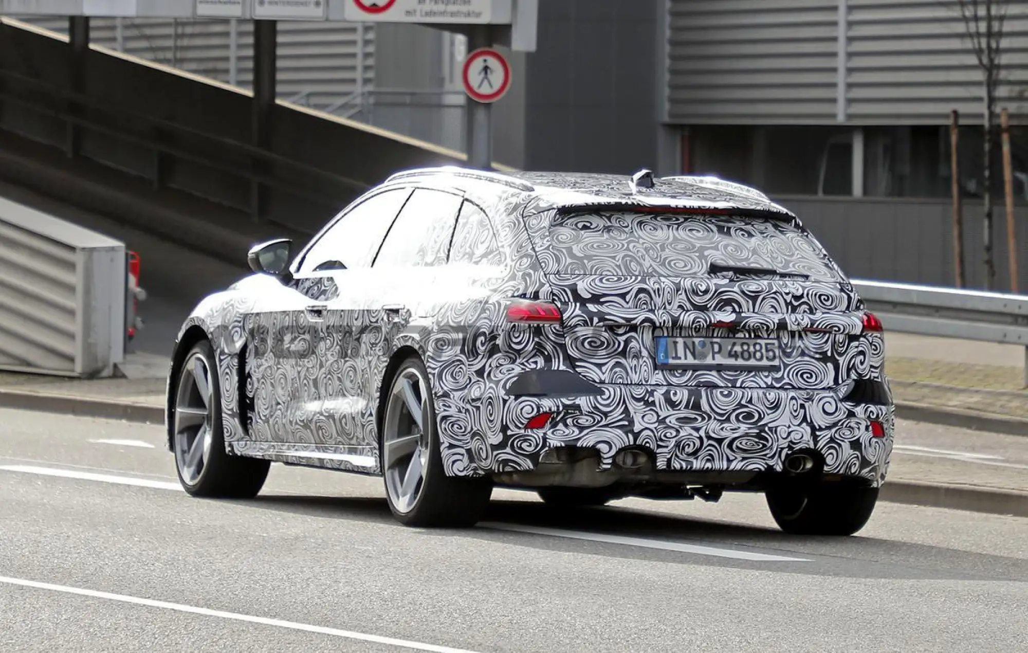 Audi RS5 2025 - Foto spia 25-01-2024 - 12