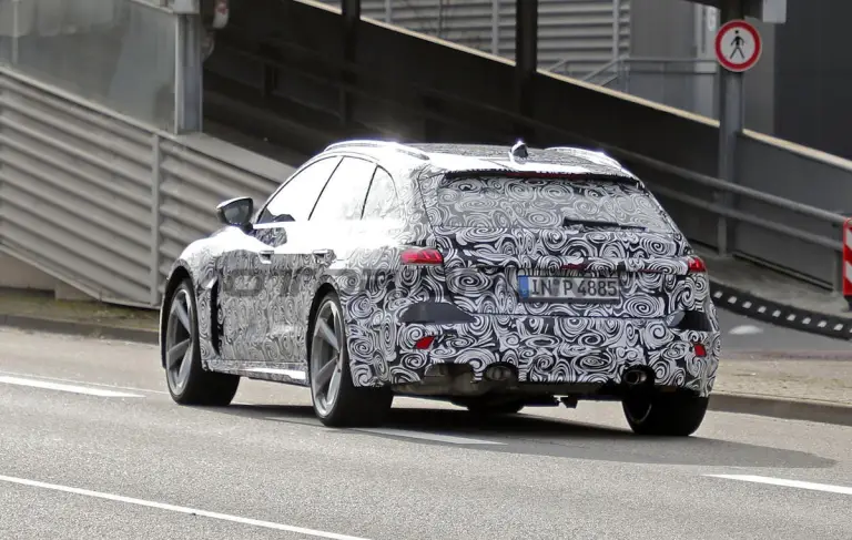 Audi RS5 2025 - Foto spia 25-01-2024 - 14