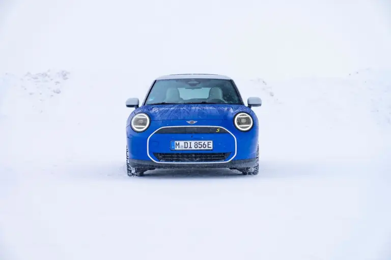 Mini Cooper SE - Foto neve - 9