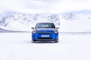 Mini Cooper SE - Foto neve - 15