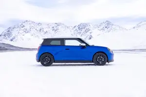 Mini Cooper SE - Foto neve - 12