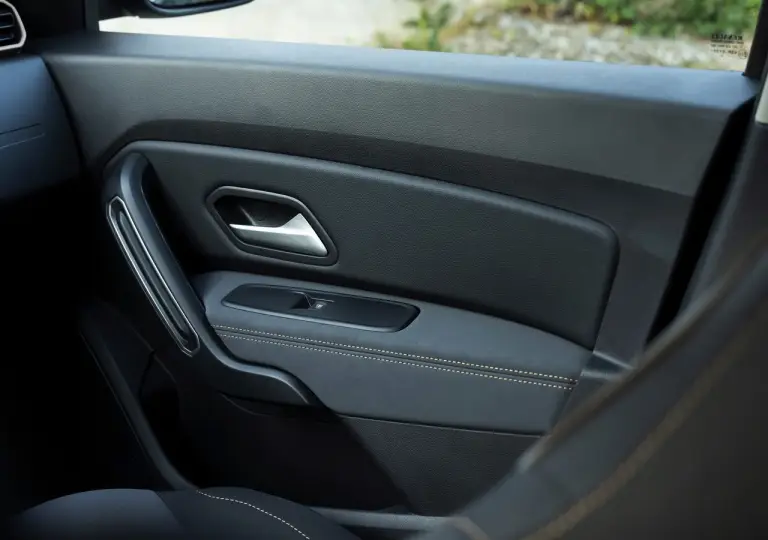 Dacia Duster Journey - Prova su strada - 10
