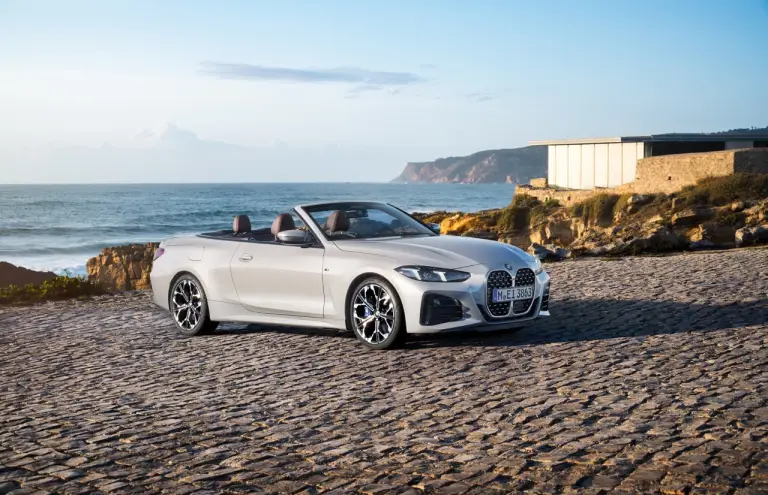 BMW Serie 4 2024 - Foto ufficiali - 27