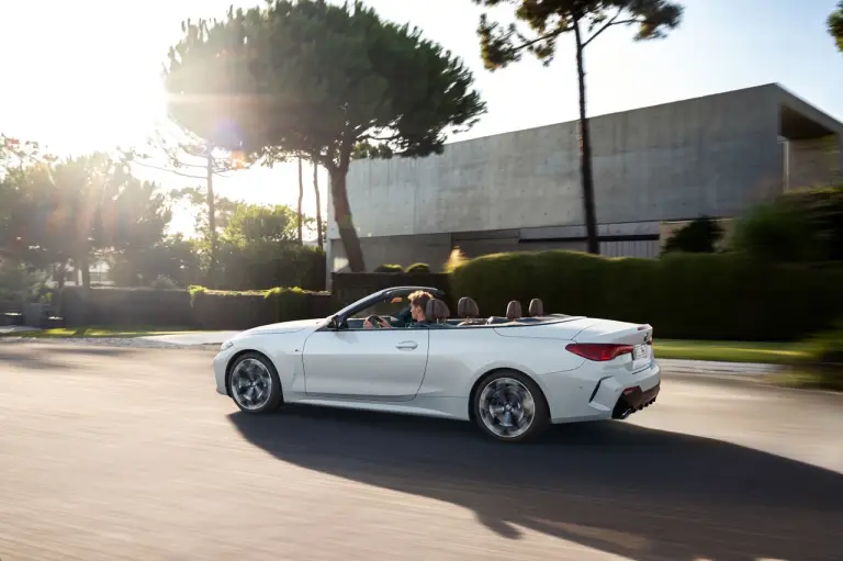 BMW Serie 4 2024 - Foto ufficiali - 26