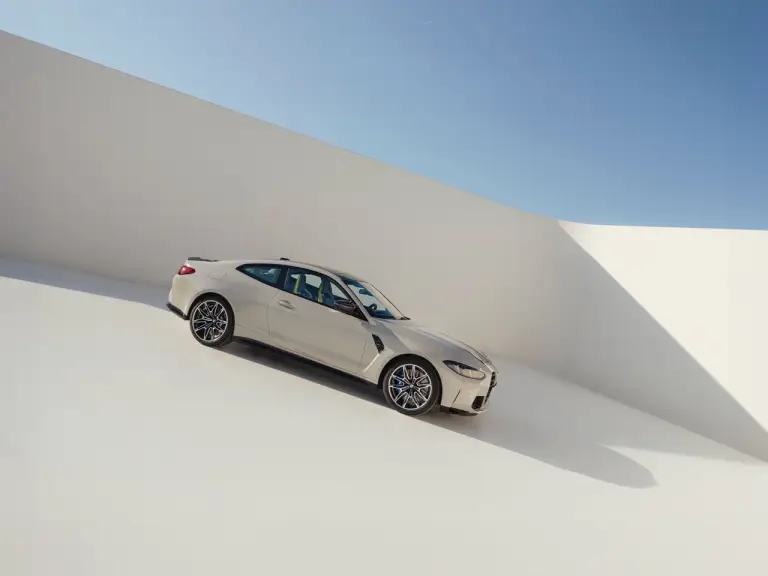 BMW Serie 4 2024 - Foto ufficiali - 46