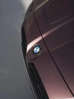 BMW M4 2024 - 25