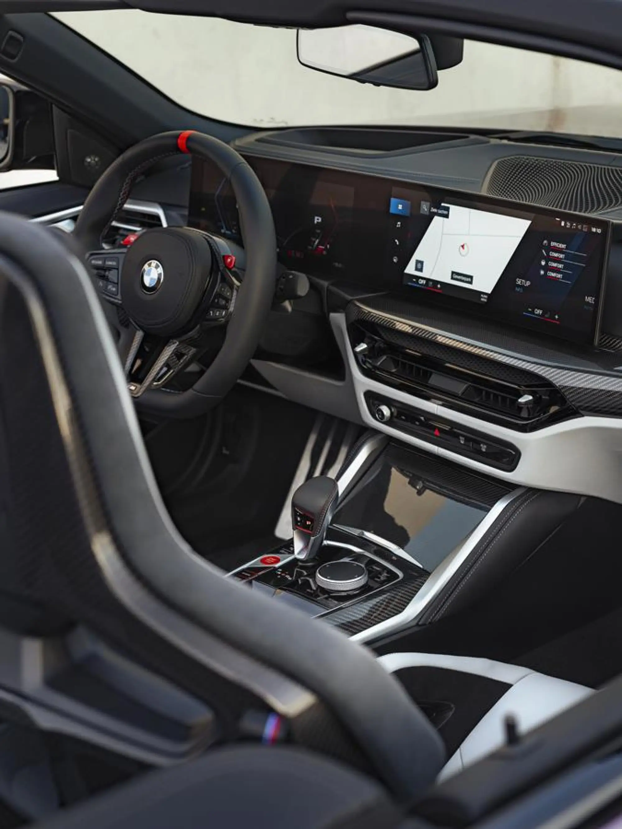 BMW M4 2024 - 34