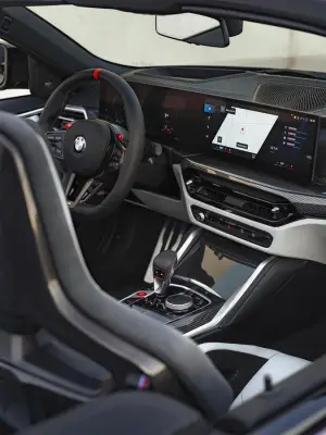BMW M4 2024 - 34