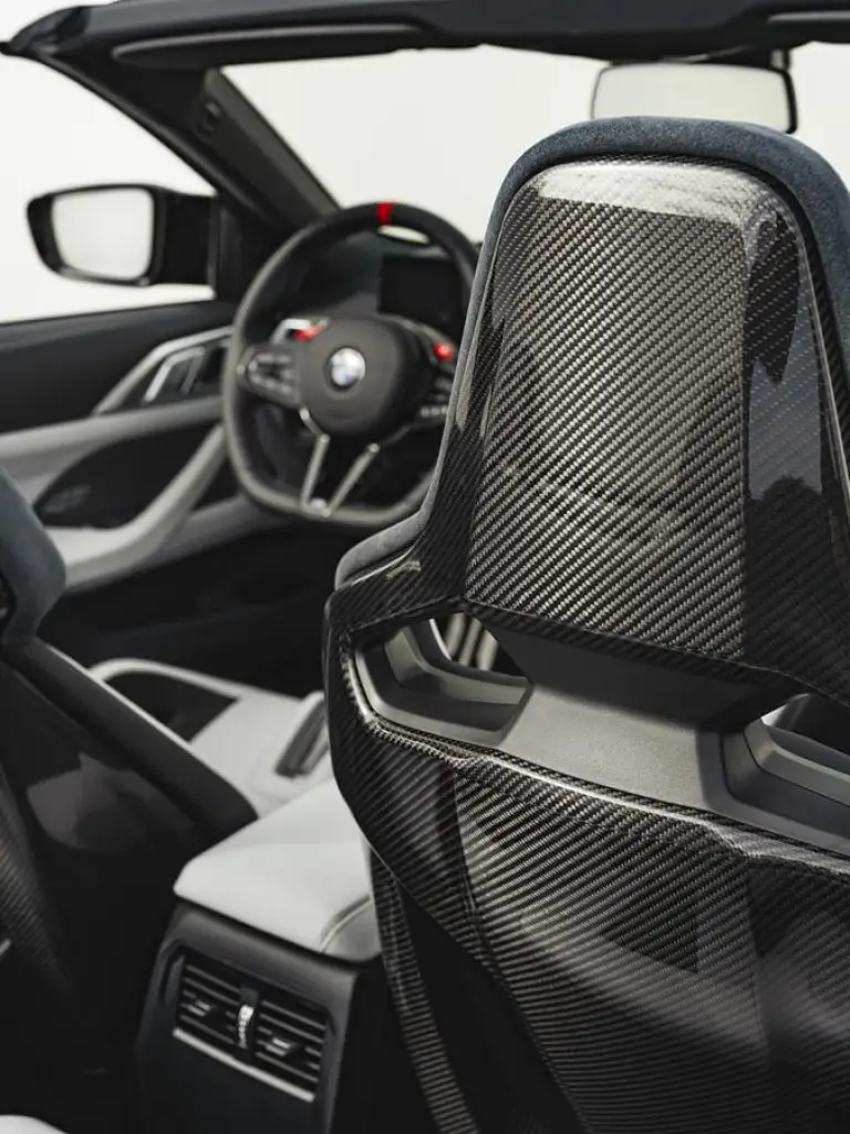 BMW M4 2024 - 33