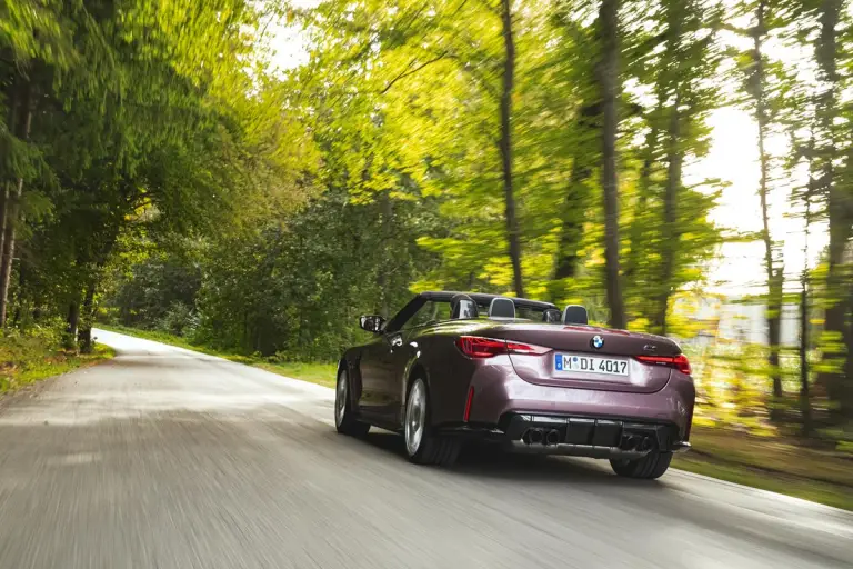 BMW M4 2024 - 11