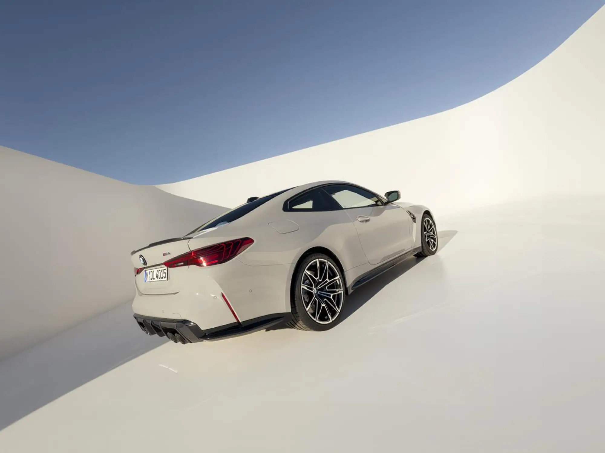 BMW M4 2024 - 49
