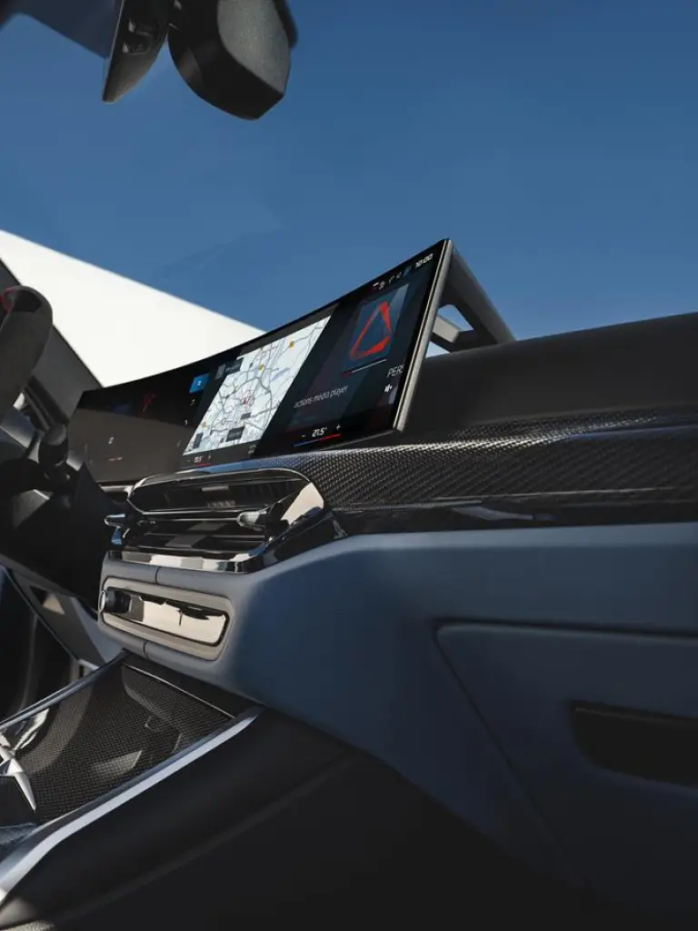 BMW M4 2024 - 72