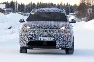 Peugeot 5008 - Foto spia 2-2-2024
