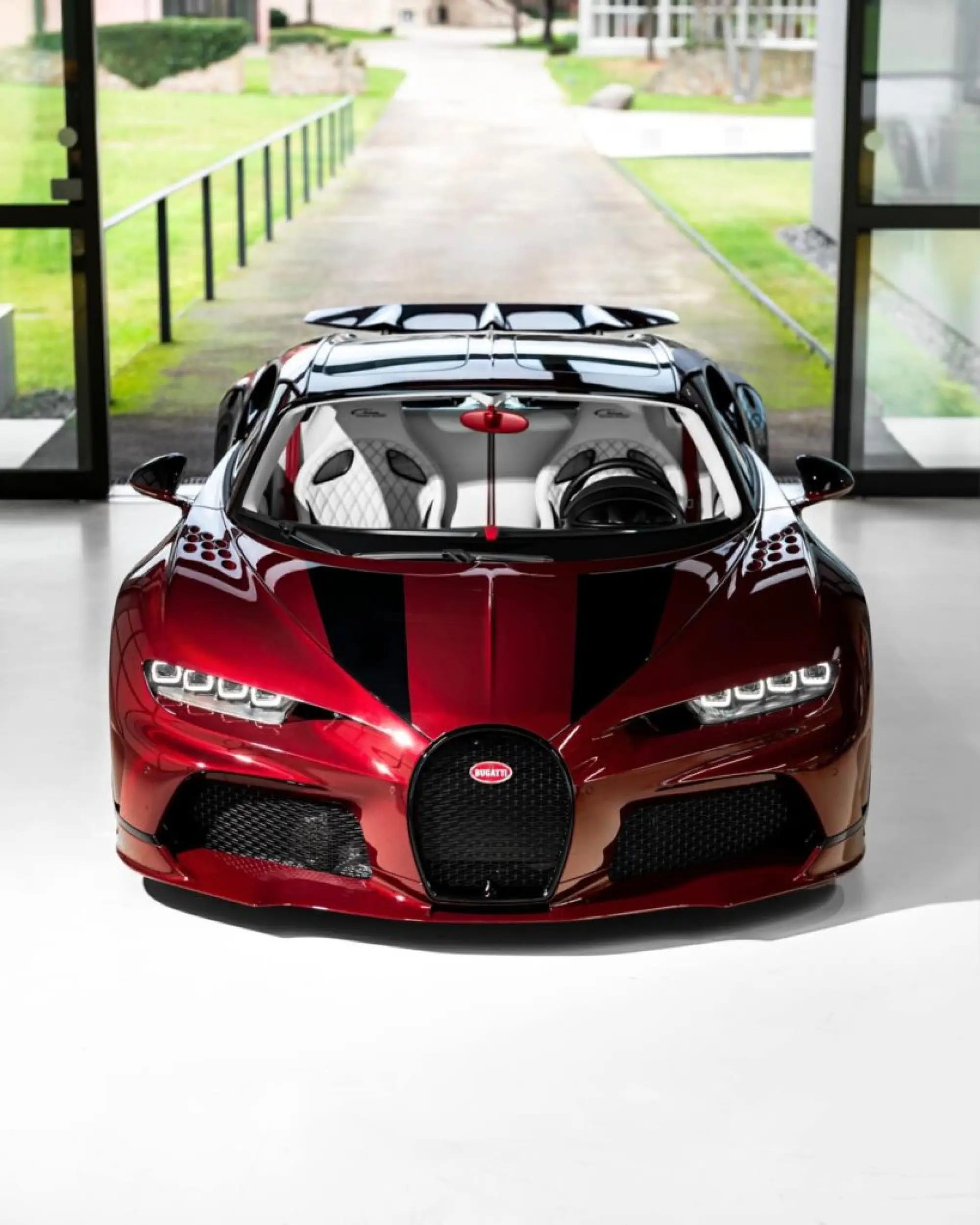 Bugatti Chiron Super Sport - Red Dragon - 4