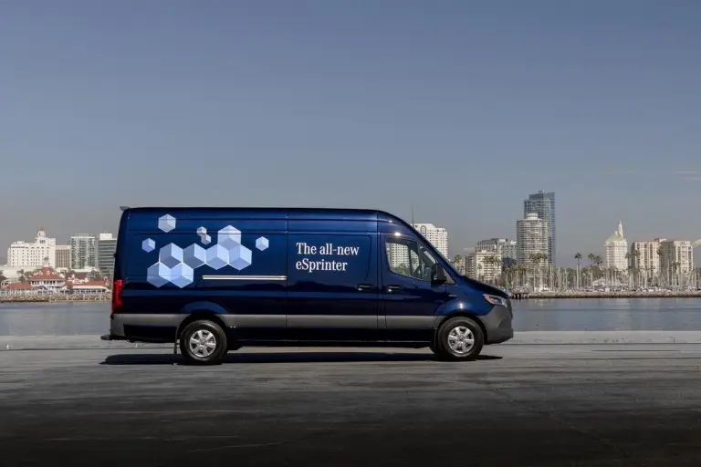 Mercedes eSprinter 2024 - 13