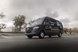 Mercedes eSprinter 2024 - 17