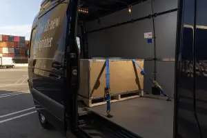 Mercedes eSprinter 2024 - 26