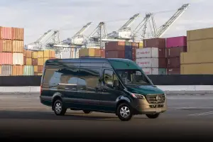 Mercedes eSprinter 2024 - 32