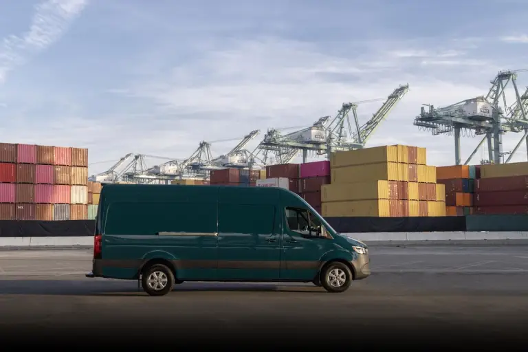 Mercedes eSprinter 2024 - 37