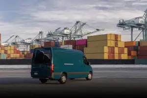 Mercedes eSprinter 2024 - 35