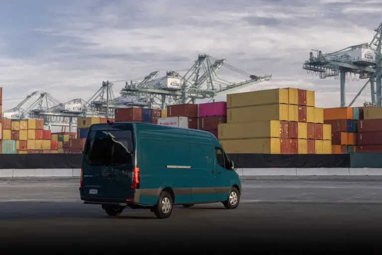 Mercedes eSprinter 2024 - 35