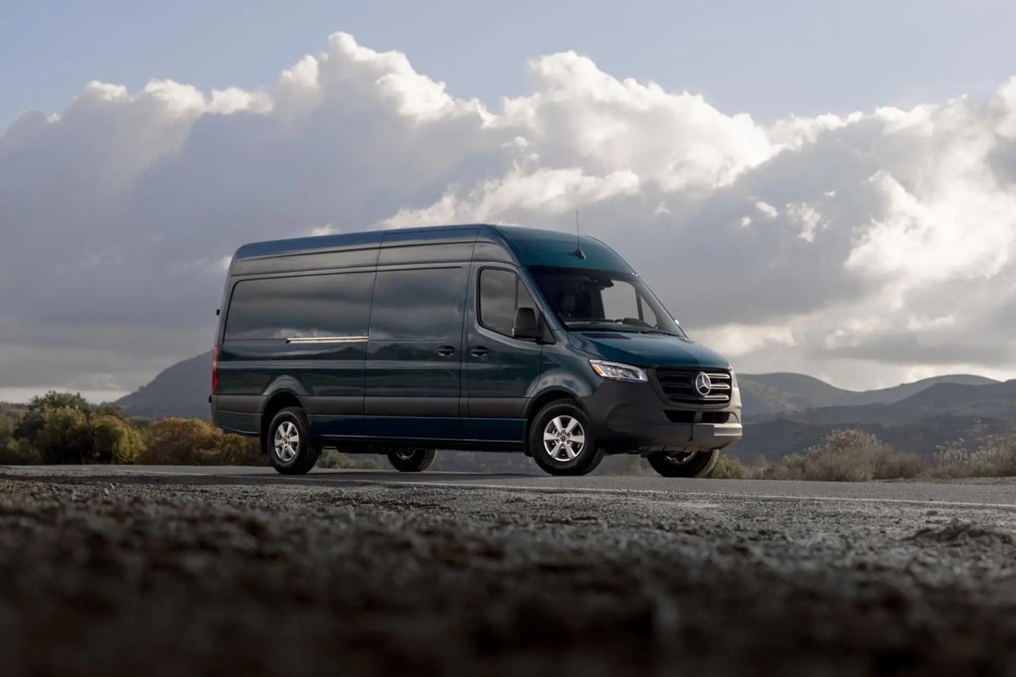 Mercedes eSprinter 2024 - 36