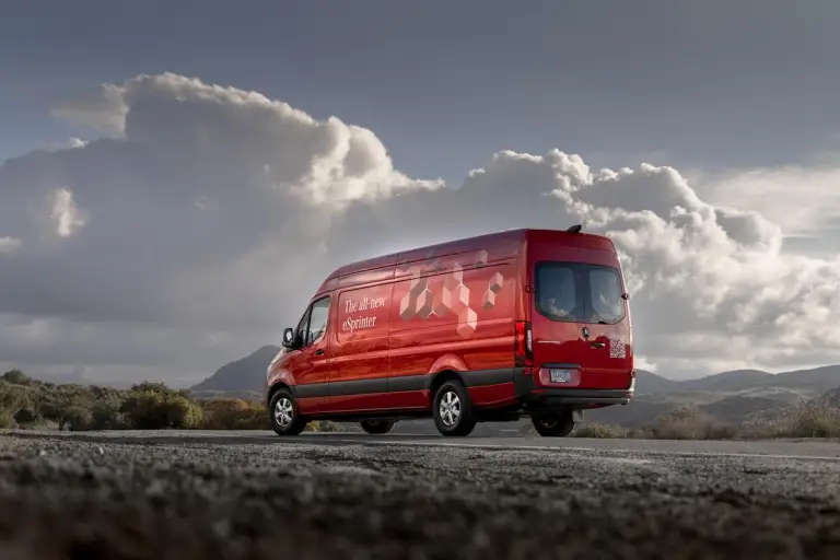 Mercedes eSprinter 2024 - 49