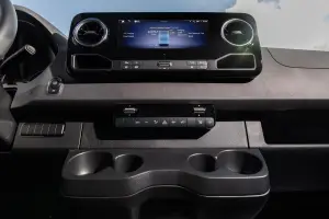 Mercedes eSprinter 2024 - 67