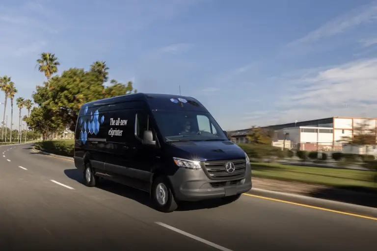 Mercedes eSprinter 2024 - 12