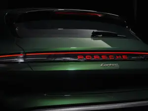 Porsche Taycan 2024