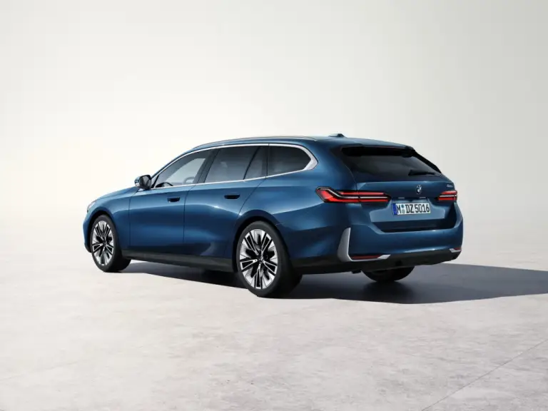 BMW Serie 5 Touring 2024 - 10