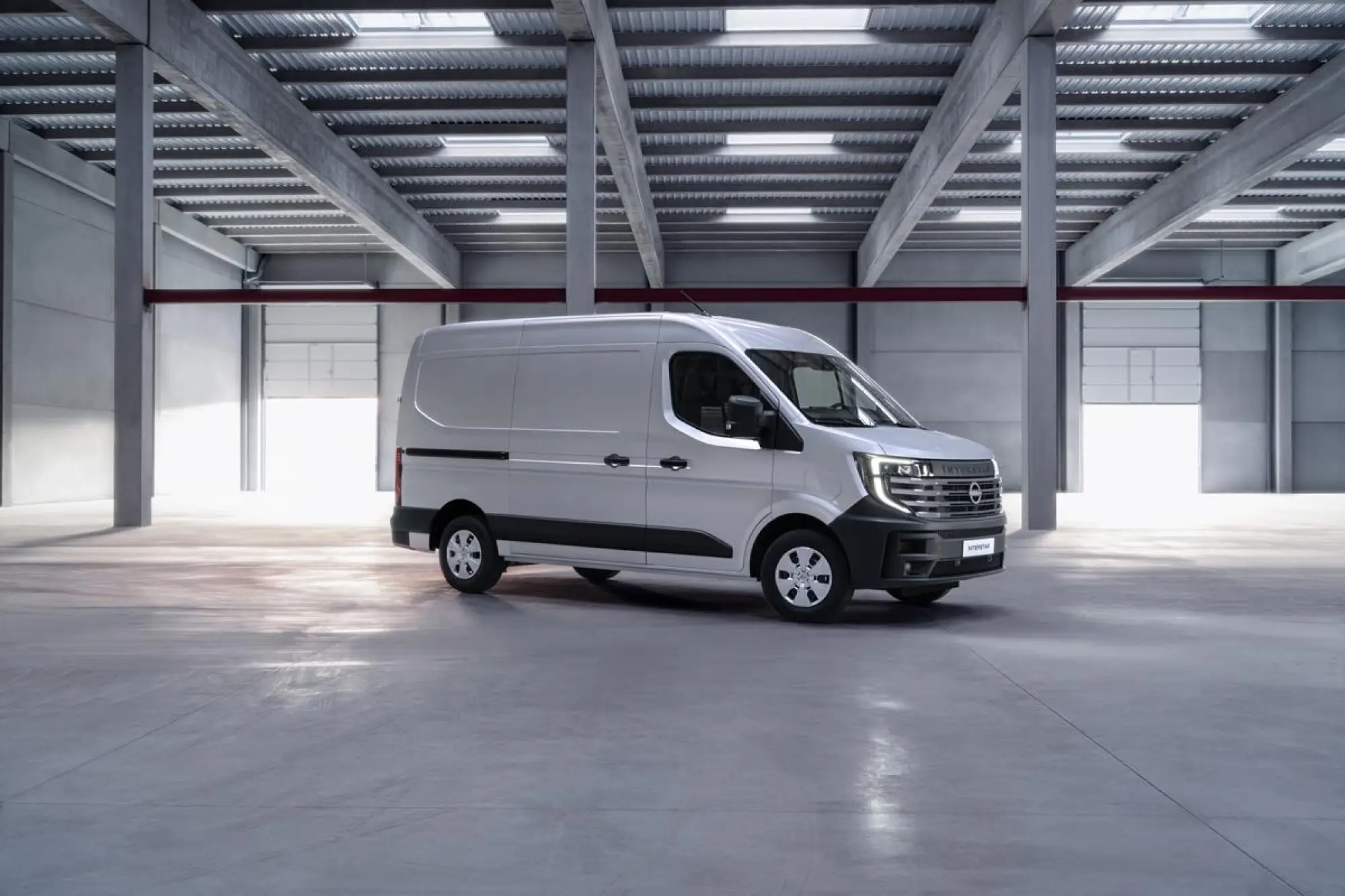 Nissan Interstar 2024 - 32