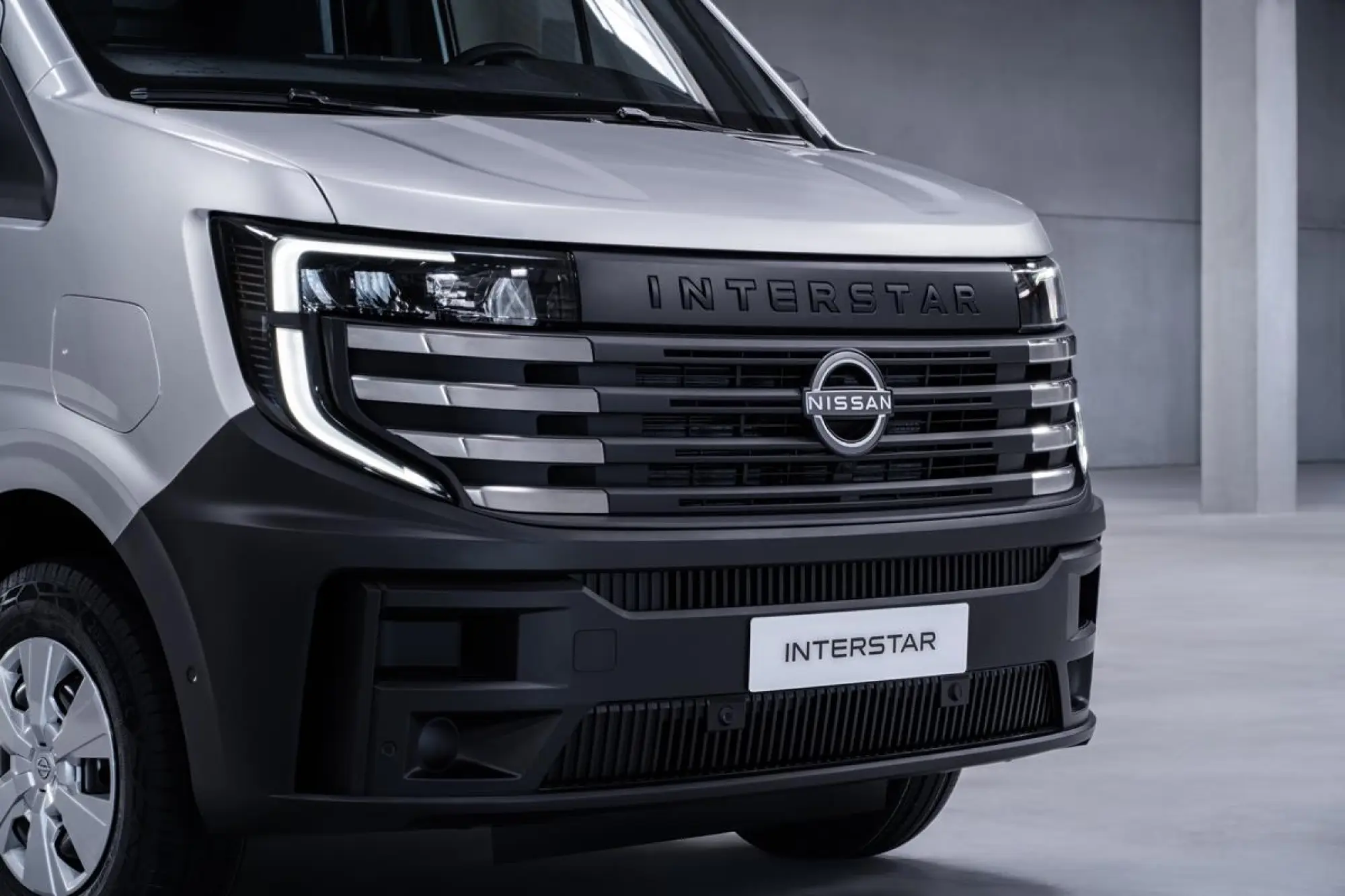 Nissan Interstar 2024 - 35