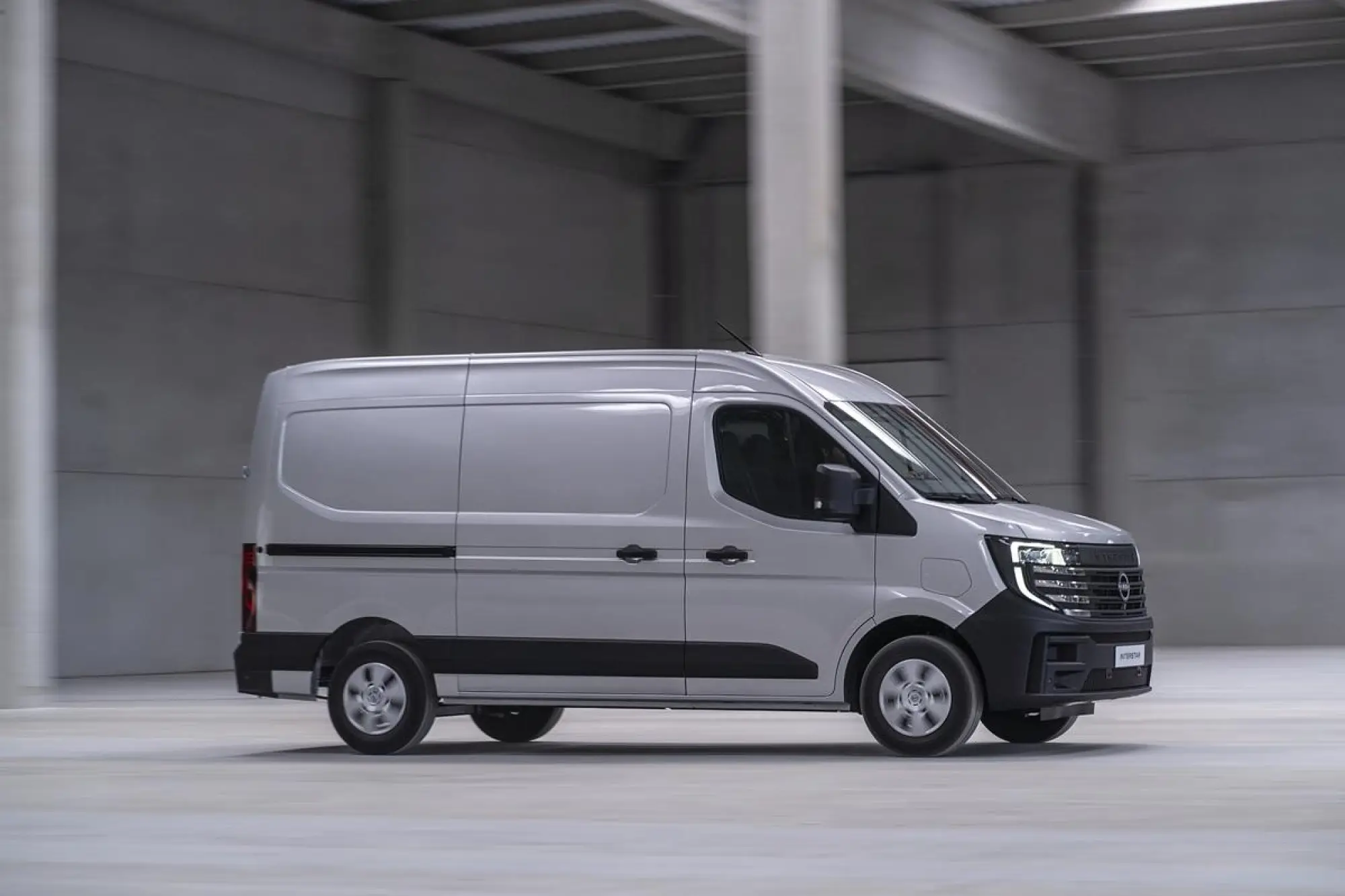 Nissan Interstar 2024 - 37
