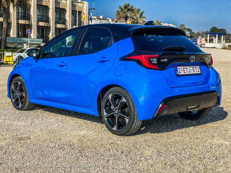 Toyota Yaris Hybrid 2024 - Prova su strada - 11